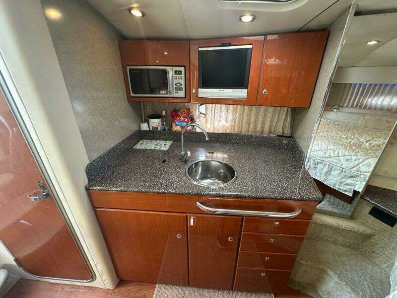 Andiamo  31ft Formula Yacht For Sale