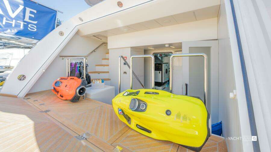 118ft Hargrave Yacht For Sale
