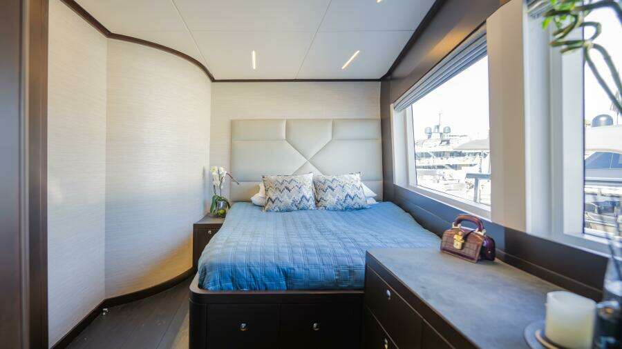 118ft Hargrave Yacht For Sale