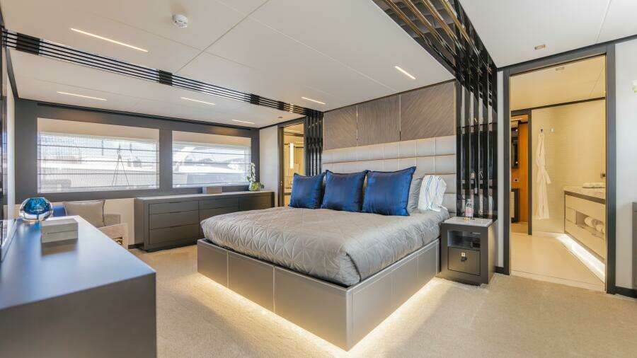 118ft Hargrave Yacht For Sale