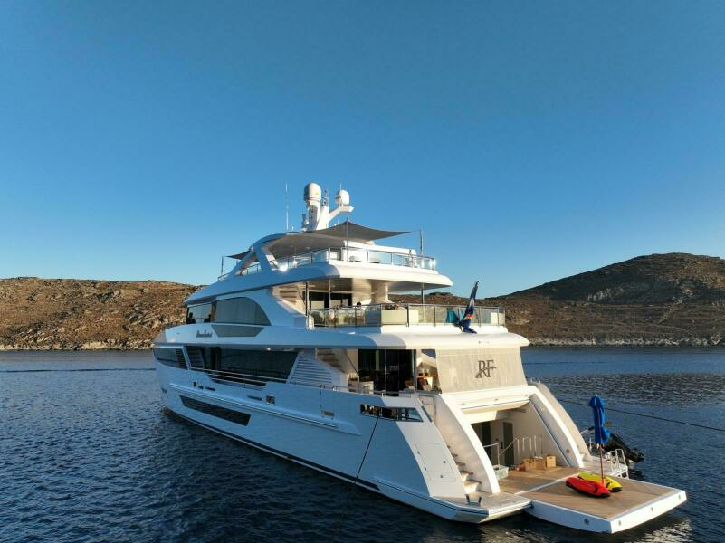 118ft Hargrave Yacht For Sale