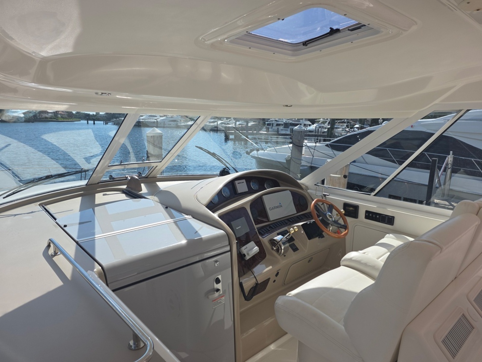 2003 Sea Ray 39