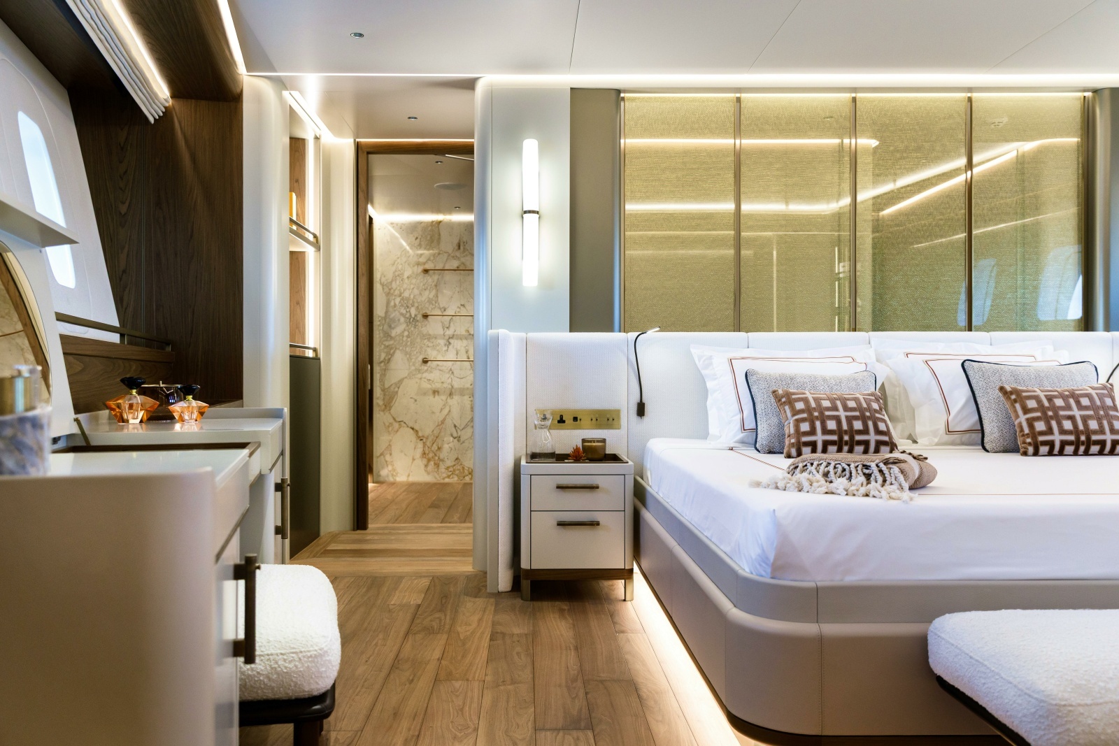 2026 Ares Yachts photo 44