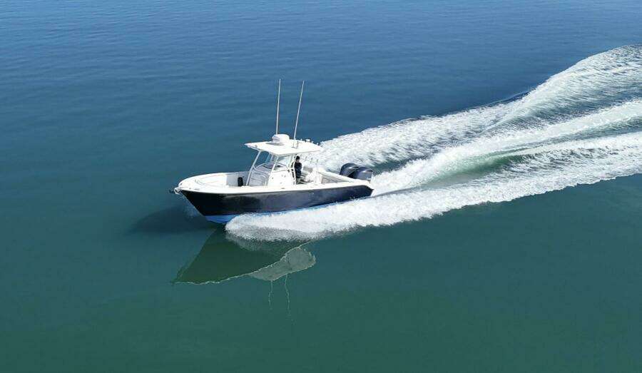 31ft Edgewater Yacht For Sale