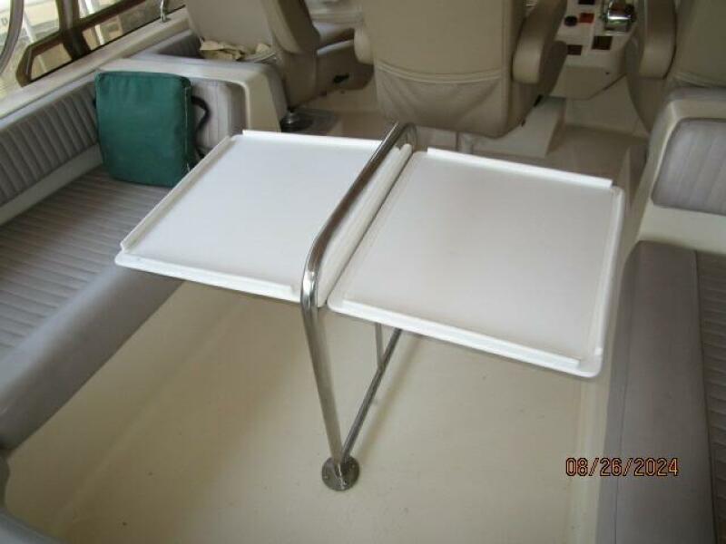 40' Mainship flybridge table