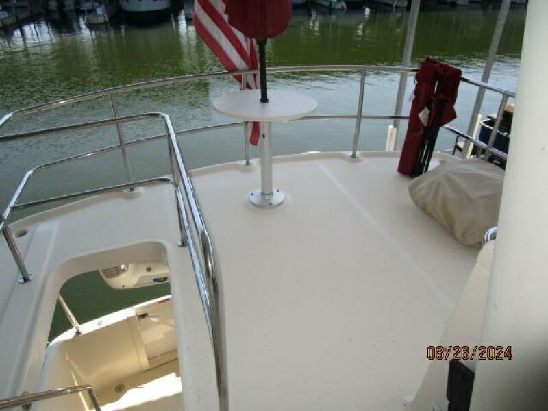 40' Mainship sundeck aft
