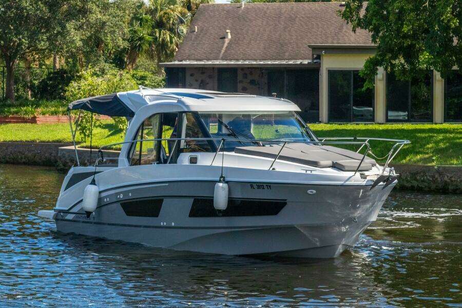 29ft Beneteau Yacht For Sale