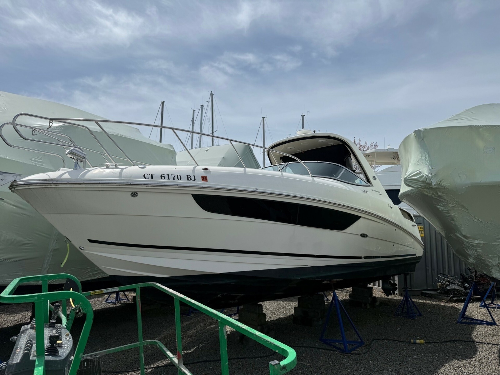 2016 Sea Ray 310 Sundancer