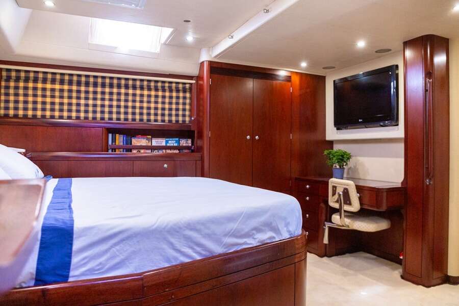CYGNUS OF ANGLESEY 78ft Oyster Yachts Yacht For Sale