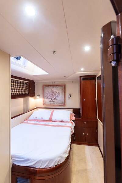CYGNUS OF ANGLESEY 78ft Oyster Yachts Yacht For Sale