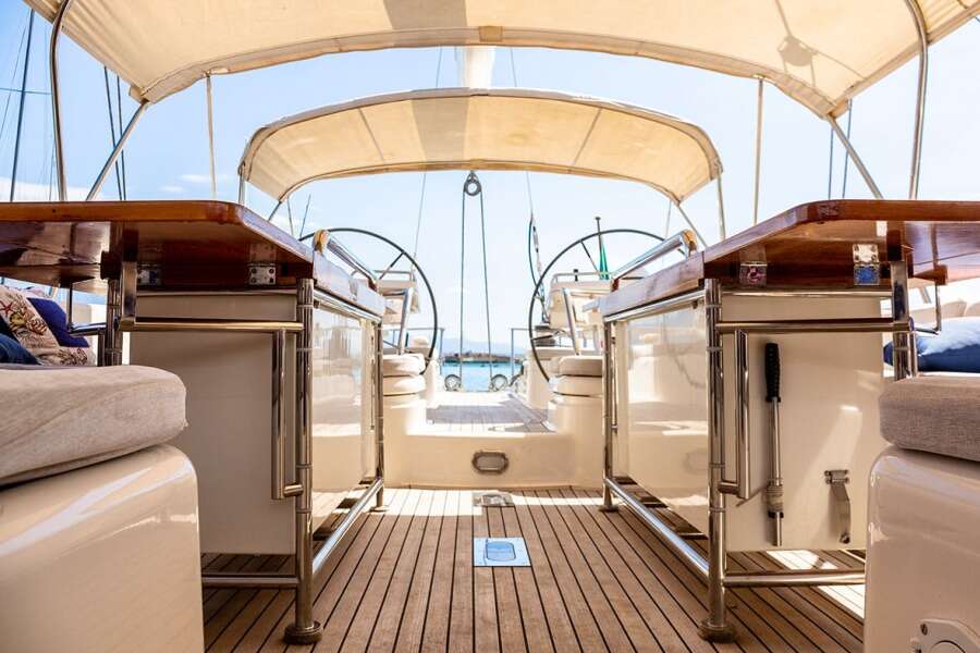 CYGNUS OF ANGLESEY 78ft Oyster Yachts Yacht For Sale