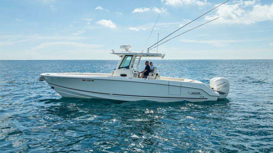 330 Boston Whaler 33ft Boston Whaler Yacht For Sale