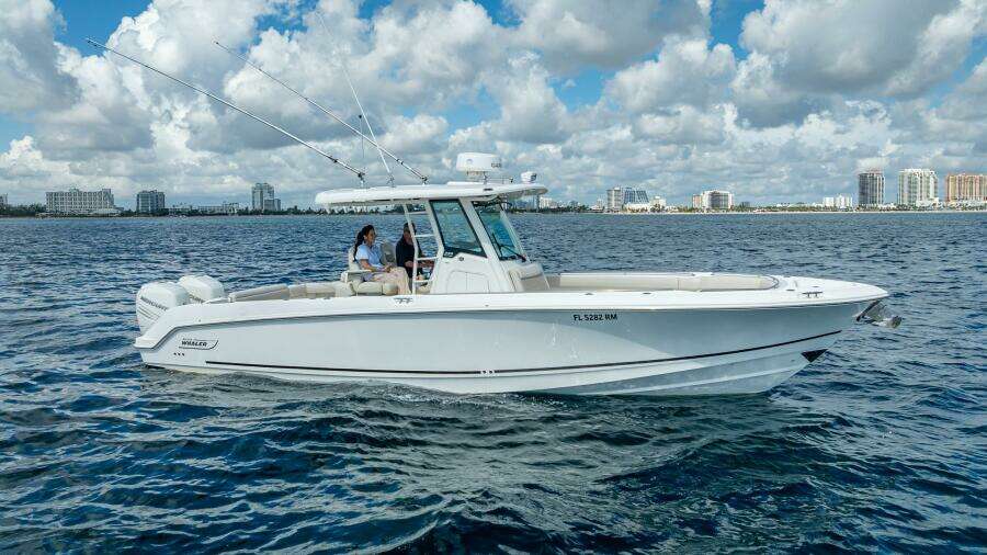 330 Boston Whaler 33ft Boston Whaler Yacht For Sale