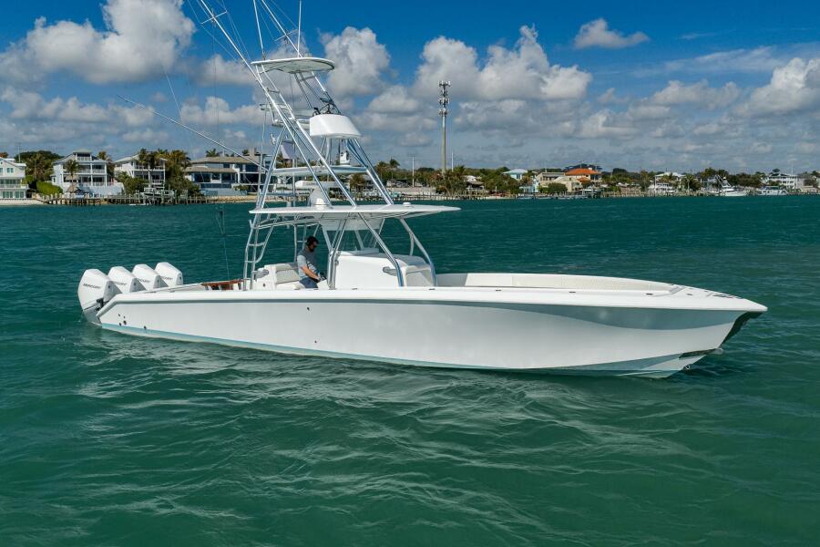 41' 2016 Bahama Bahama 41