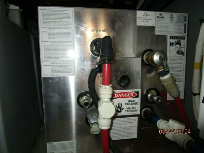 43' Mainship water heater