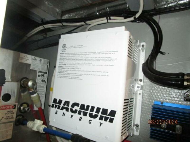 43' Mainship inverter
