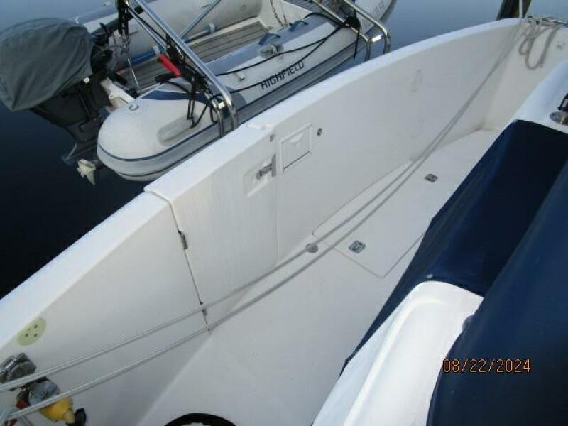 43' Mainship aftdeck1