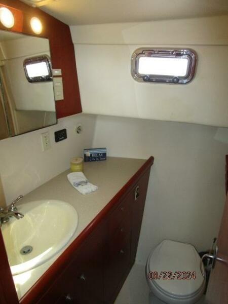 43' Mainship guest stateroom head