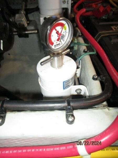 43' Mainship generator Racor fuel filter