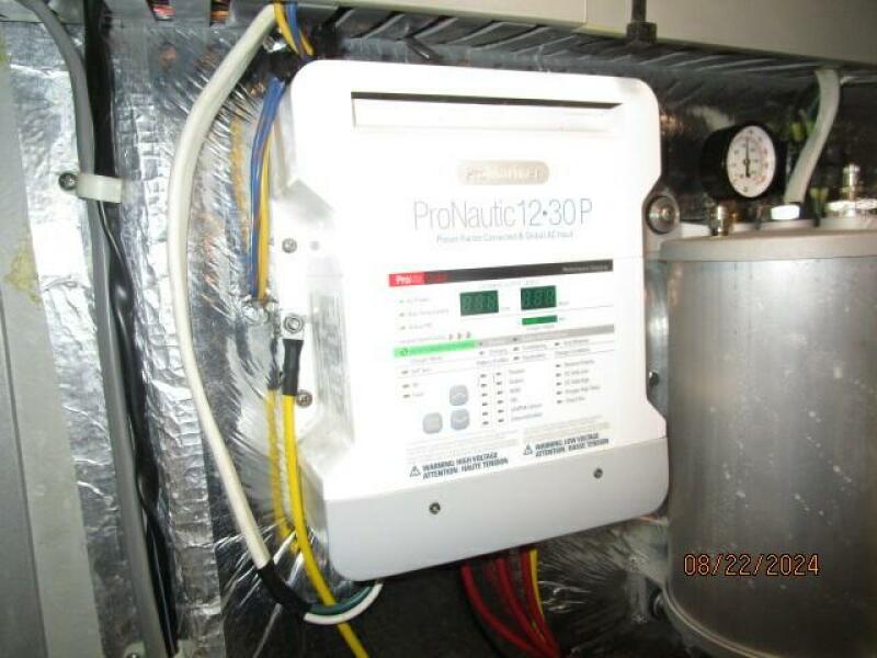 43' Mainship battery charger2