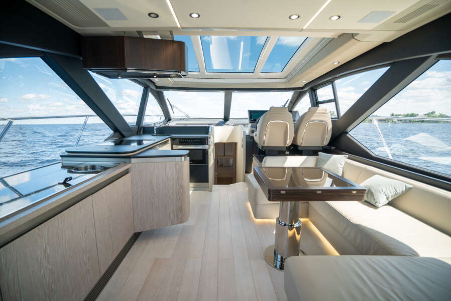 60ft Azimut Yacht For Sale