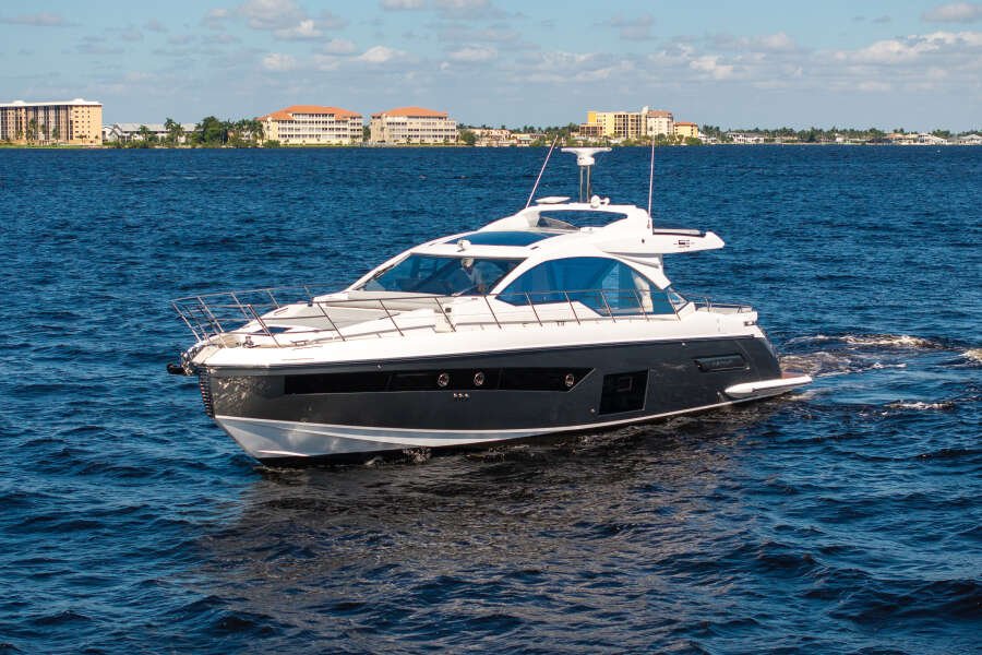 60ft Azimut Yacht For Sale