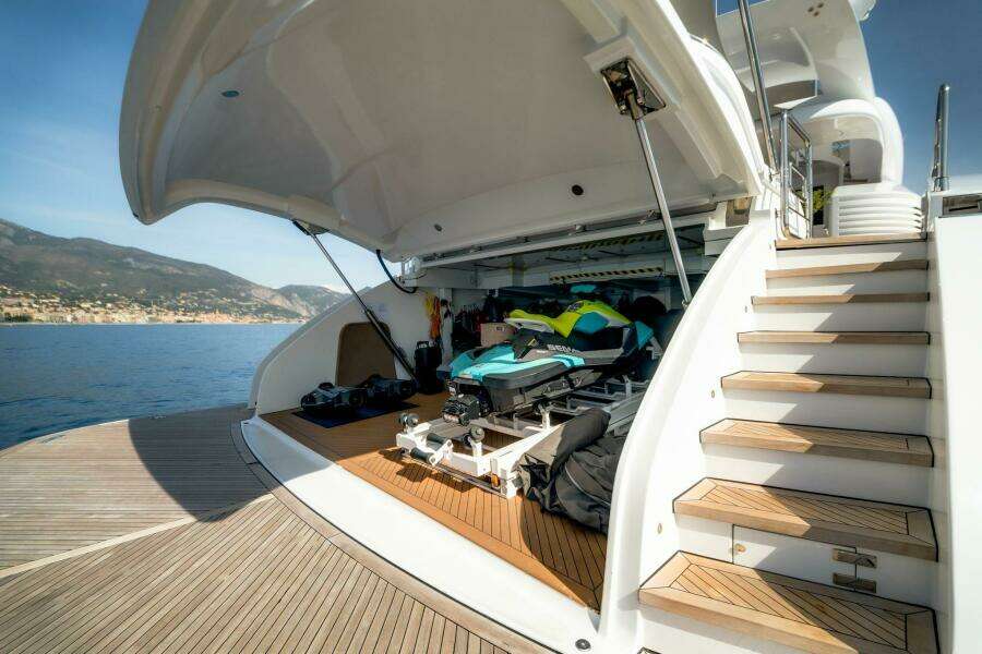 FAST  amp  FURIOUS 145ft AB Yacht For Sale
