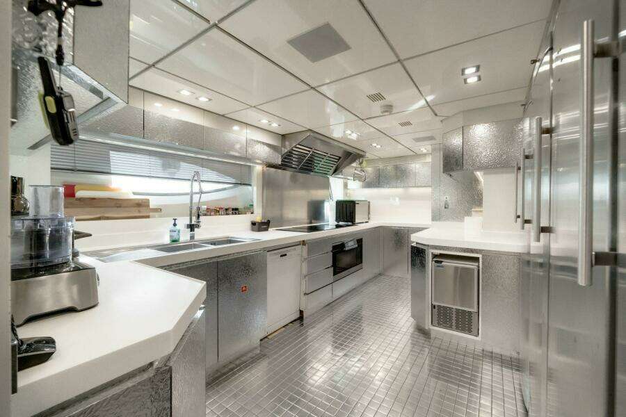 FAST  amp  FURIOUS 145ft AB Yacht For Sale