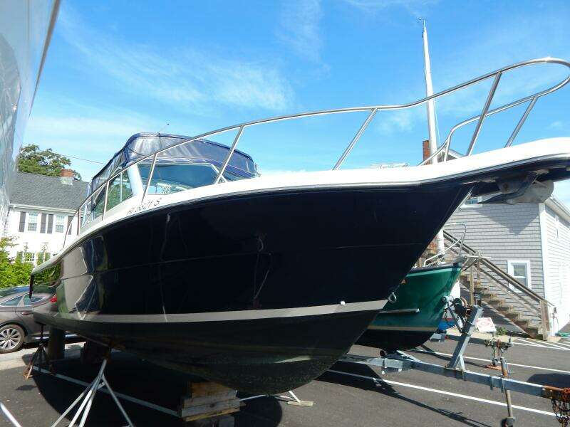 Wew Hoo 28ft Pursuit Yacht For Sale
