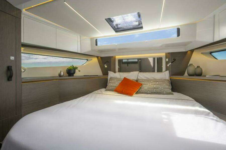 42ft Jeanneau Yacht For Sale