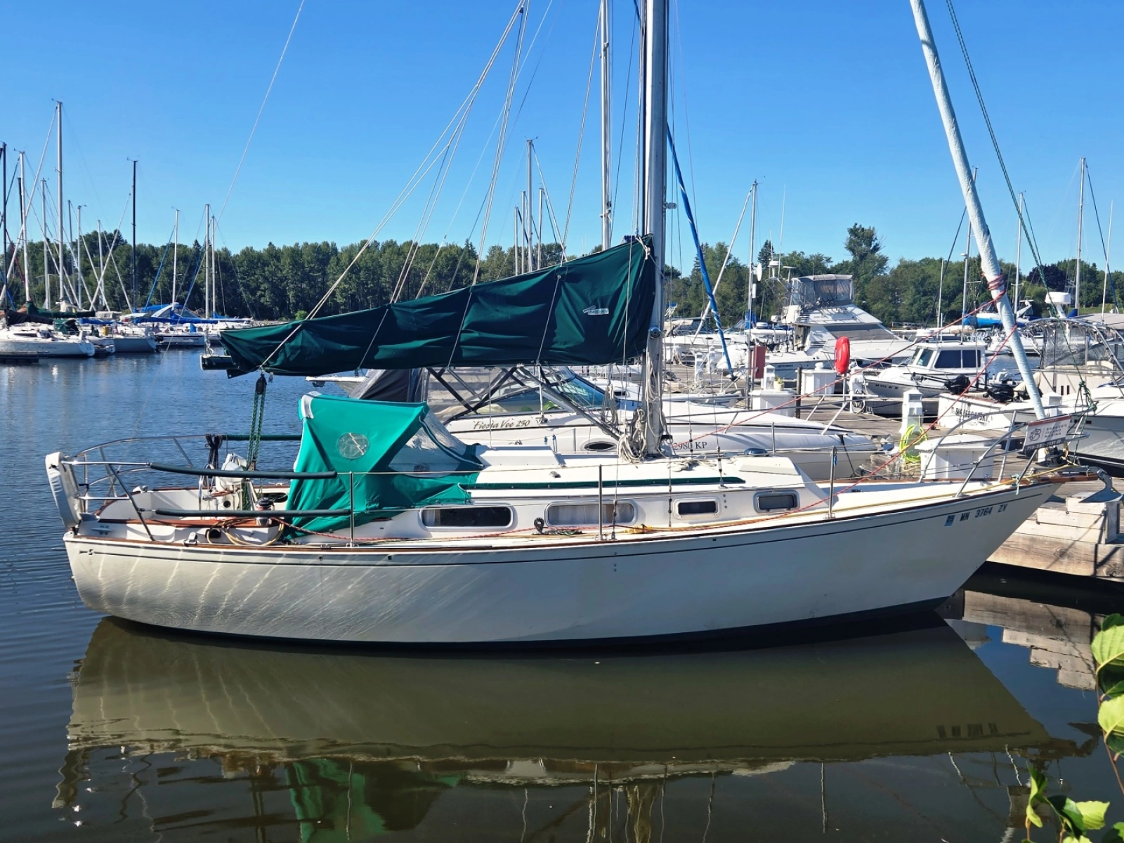 1979 Sabre 28