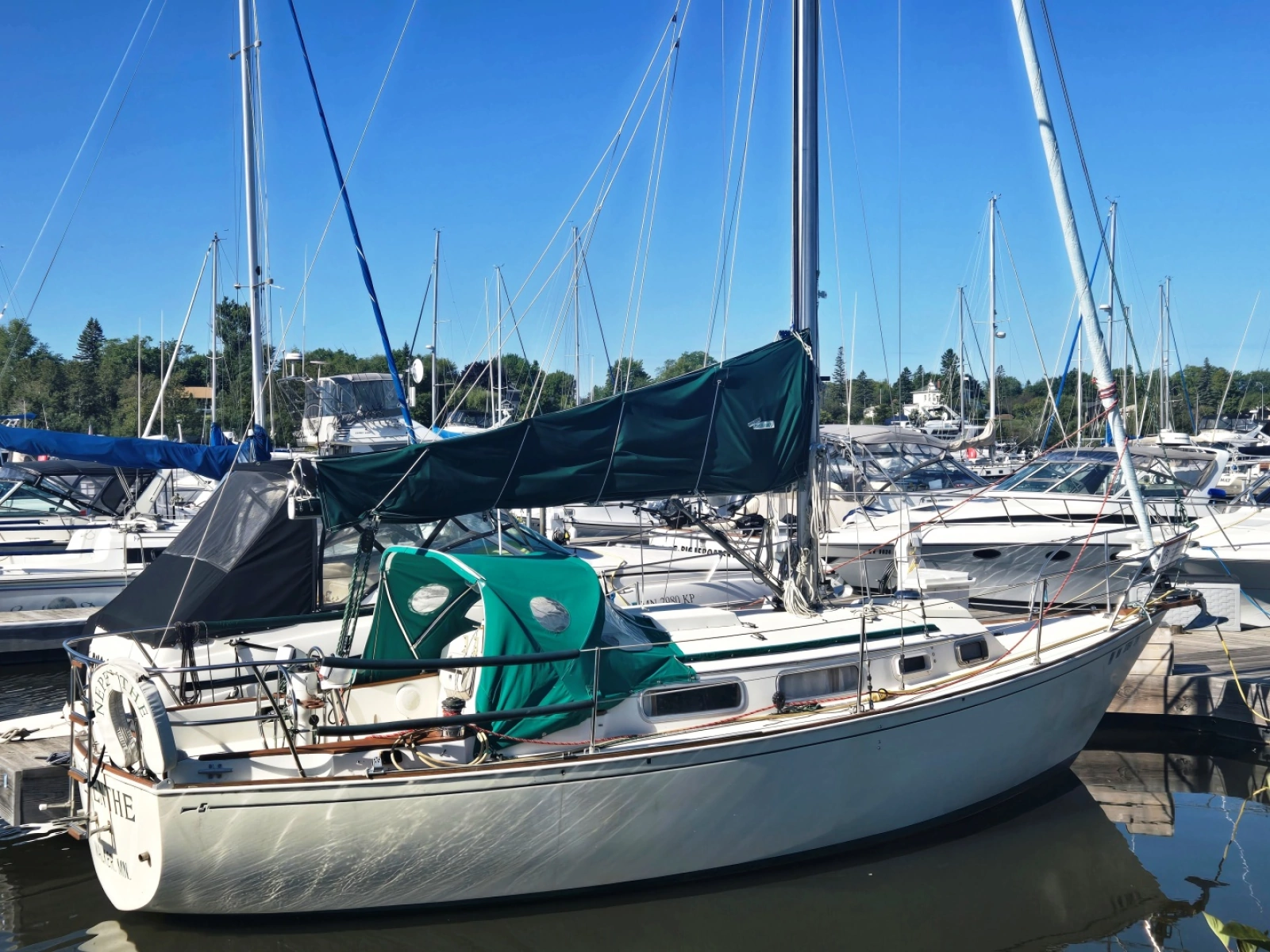 1979 Sabre 28