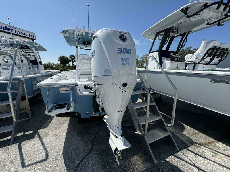 25ft Sportsman Yacht For Sale