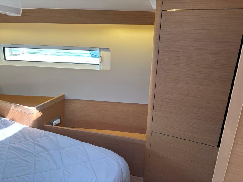 2019 Jeanneau Sun Odyssey 440