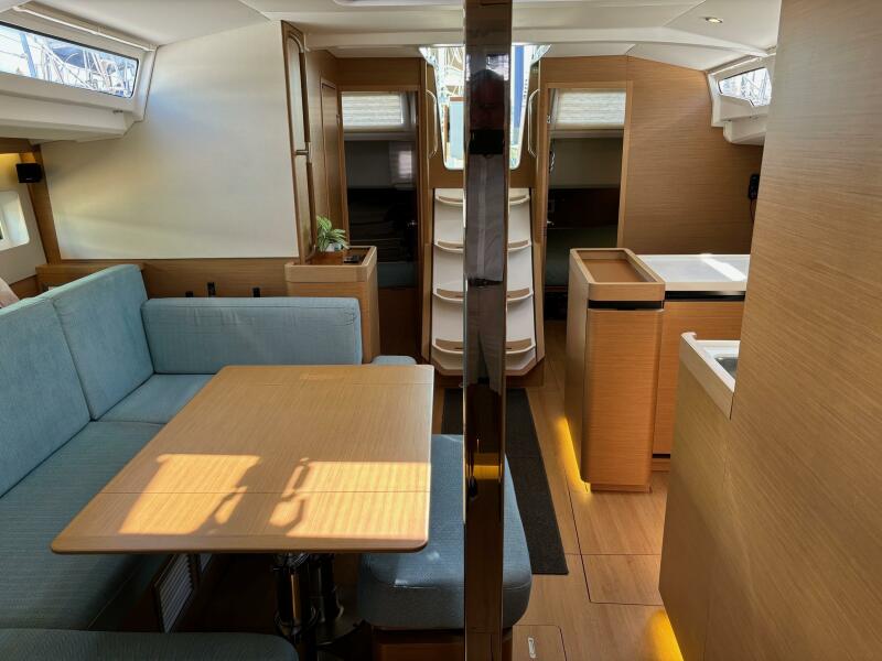 2019 Jeanneau Sun Odyssey 440
