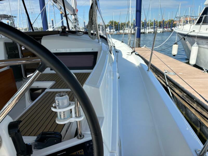 2019 Jeanneau Sun Odyssey 440