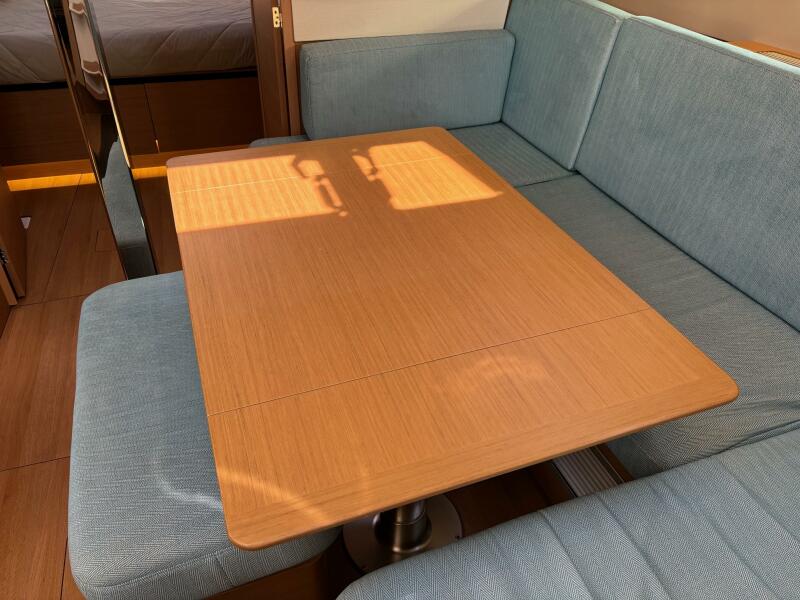2019 Jeanneau Sun Odyssey 440