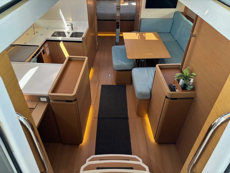 2019 Jeanneau Sun Odyssey 440