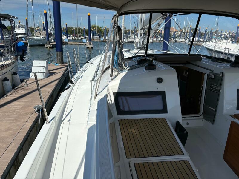 2019 Jeanneau Sun Odyssey 440