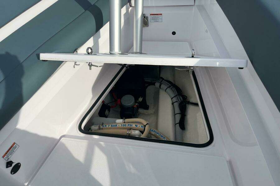 Sea Gondola 28ft Axopar Yacht For Sale