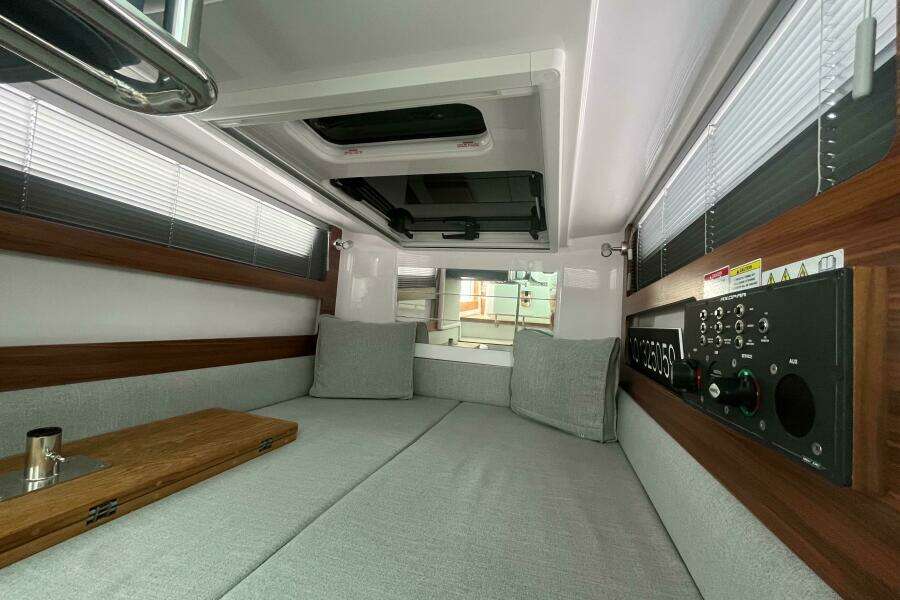 Sea Gondola 28ft Axopar Yacht For Sale