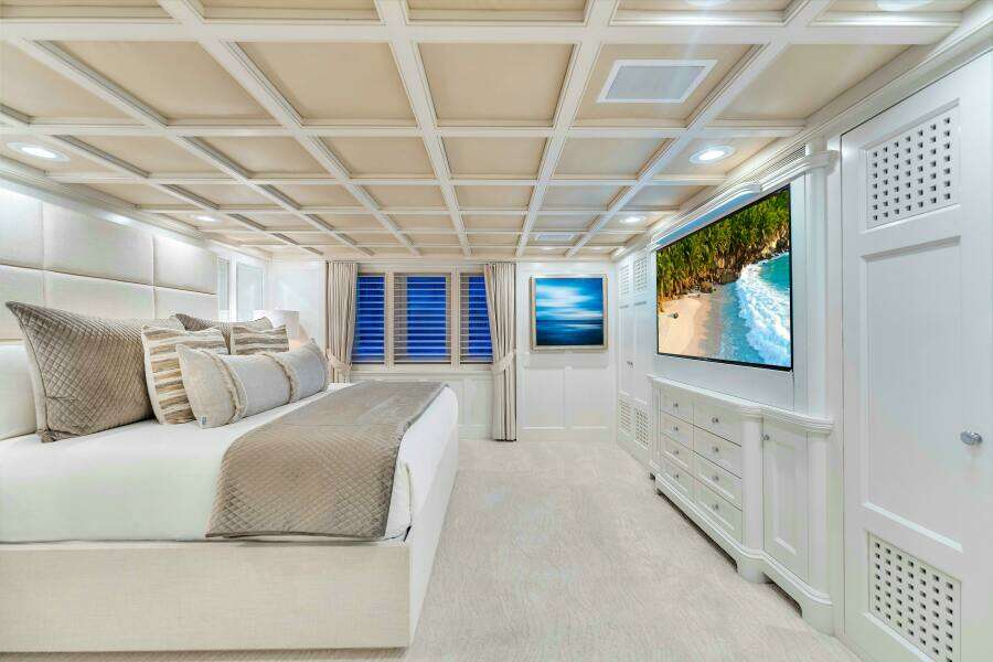 STAR DIAMOND 154ft Admiral Yacht For Sale