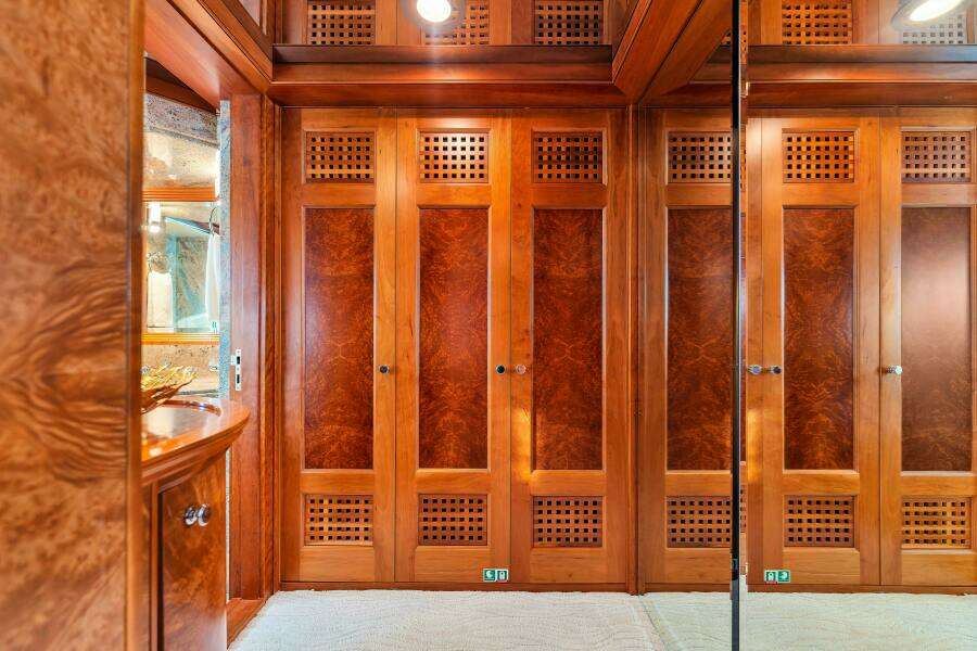 STAR DIAMOND 154ft Admiral Yacht For Sale