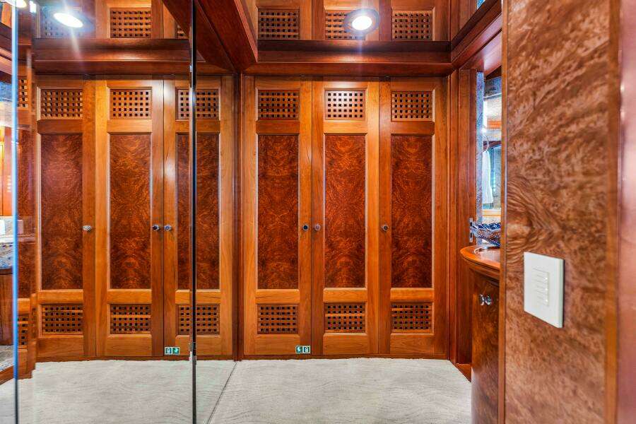 STAR DIAMOND 154ft Admiral Yacht For Sale