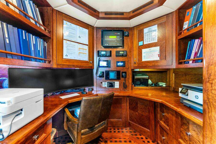 STAR DIAMOND 154ft Admiral Yacht For Sale