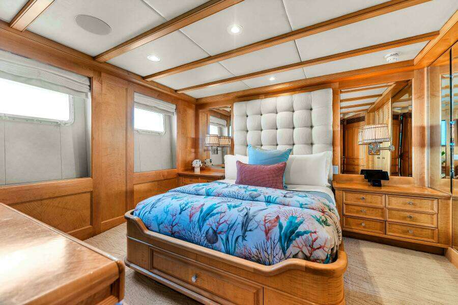 STAR DIAMOND 154ft Admiral Yacht For Sale