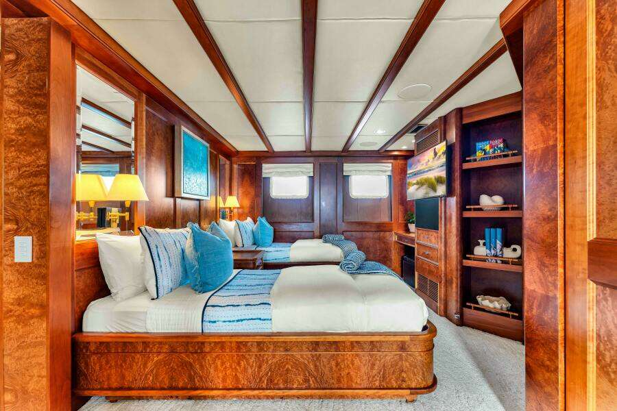 STAR DIAMOND 154ft Admiral Yacht For Sale