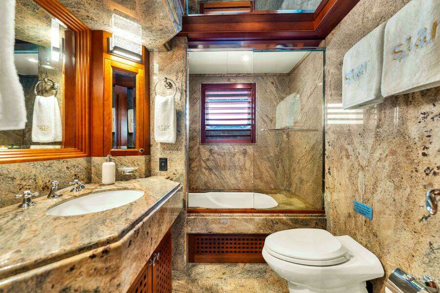 STAR DIAMOND 154ft Admiral Yacht For Sale