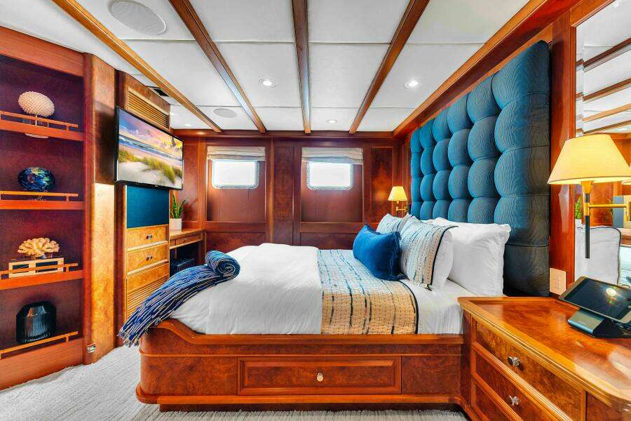 STAR DIAMOND 154ft Admiral Yacht For Sale