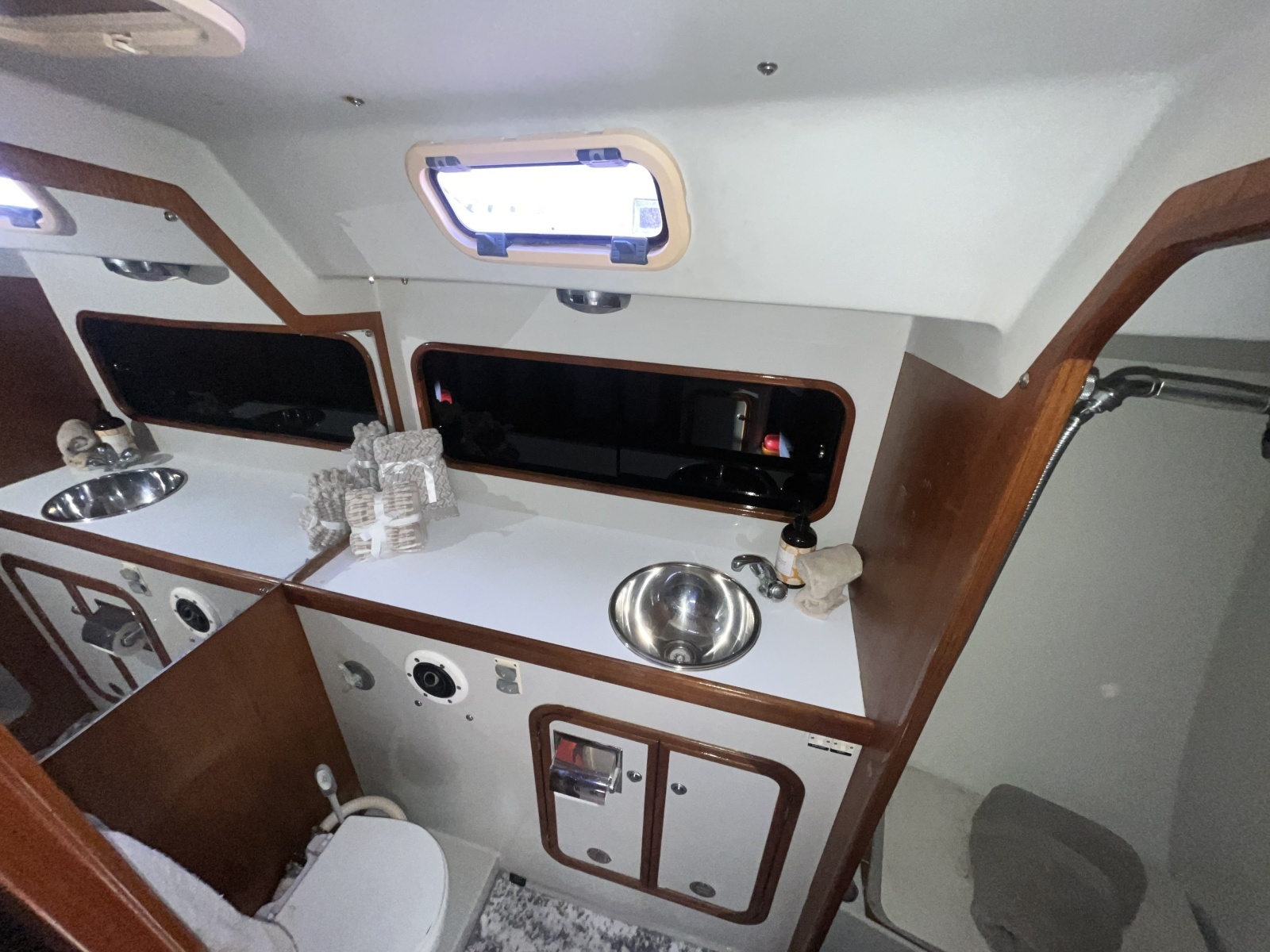 MEDUSA 52ft Santa Cruz Yacht For Sale